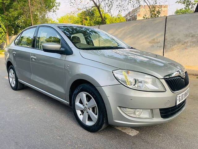 Used Skoda Rapid [2014-2015] 1.5 TDI CR Ambition AT in Ahmedabad