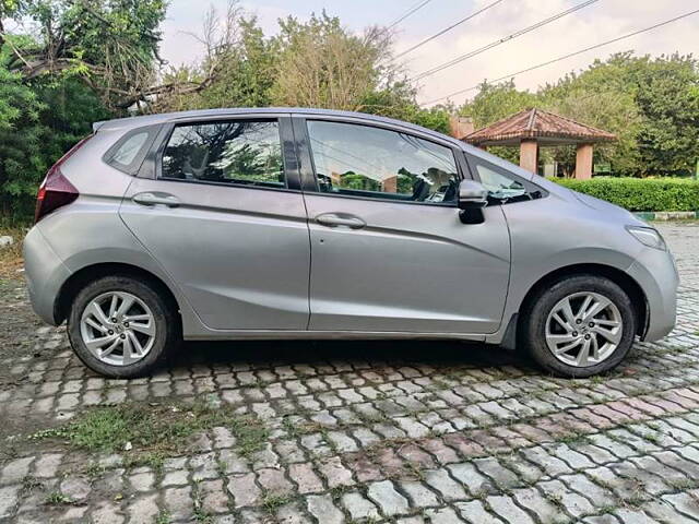 Used Honda Jazz [2015-2018] V AT Petrol in Delhi