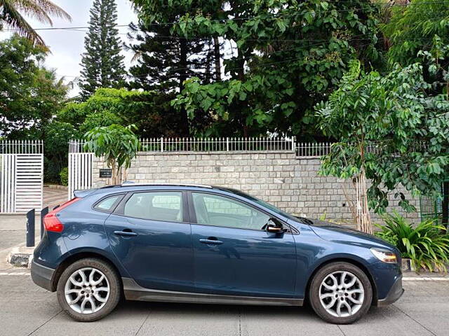 Used Volvo V40 Cross Country [2016-2019] D3 Inscription in Bangalore