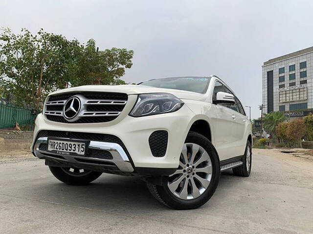 Used Mercedes-Benz GLS [2016-2020] 400 4MATIC in Delhi