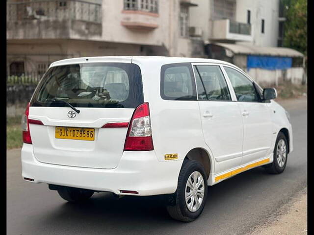 Used Toyota Innova [2015-2016] 2.5 GX BS IV 8 STR in Ahmedabad