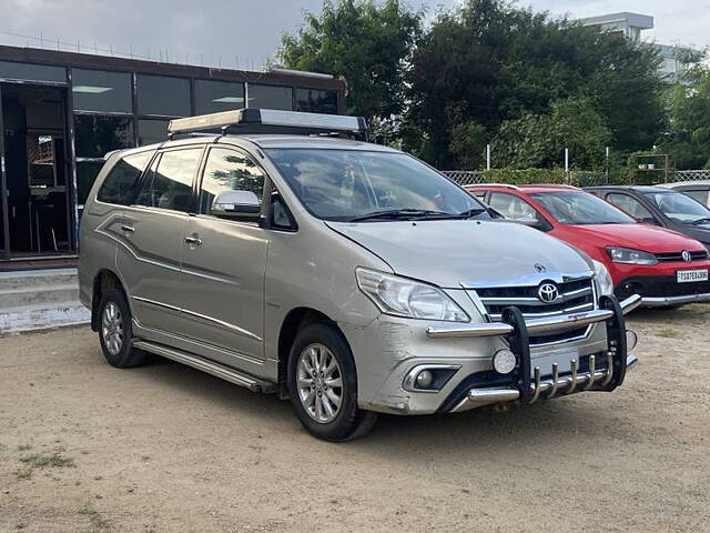 Used Toyota Innova [2005-2009] 2.5 V 7 STR in Hyderabad