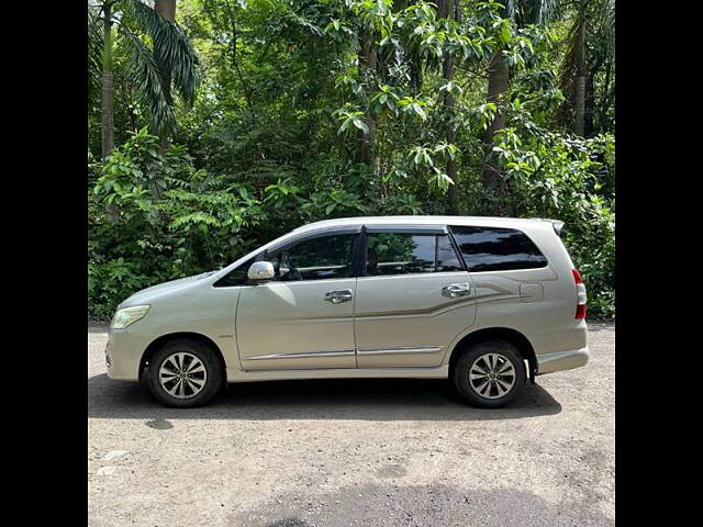 Used Toyota Innova [2015-2016] 2.5 VX BS IV 8 STR in Mumbai