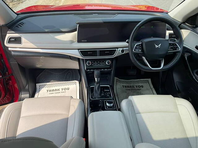 Used Mahindra XUV700 AX 7 Petrol AT Luxury Pack 7 STR [2021] in Mumbai