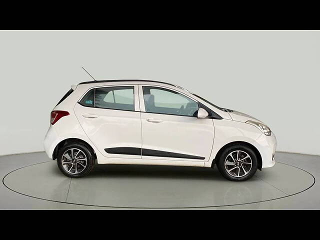 Used Hyundai Grand i10 Sportz (O) AT 1.2 Kappa VTVT [2017-2018] in Ahmedabad