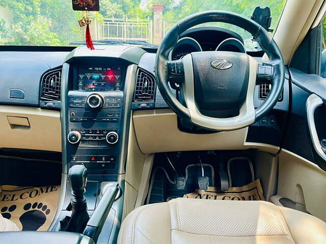 Used Mahindra XUV500 [2015-2018] W8 [2015-2017] in Delhi