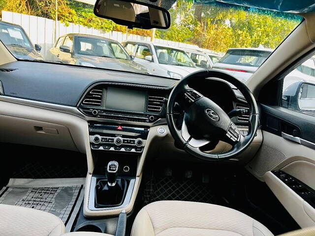 Used Hyundai Elantra SX (O) 1.5 AT in Gurgaon