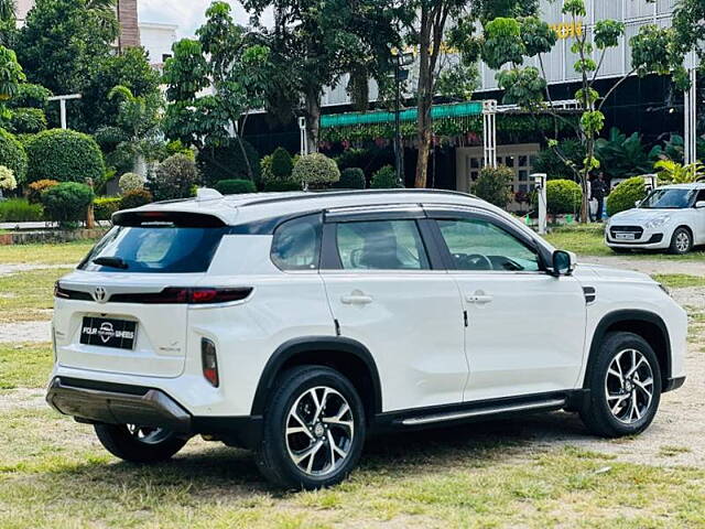 Used Toyota Urban Cruiser Hyryder V Hybrid in Bangalore