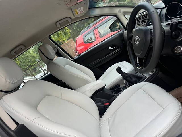 Used Tata Hexa [2017-2019] XE 4x2 7 STR in Gurgaon