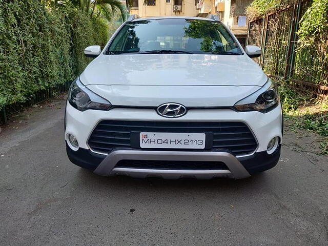 Used 2017 Hyundai i20 Active in Mumbai