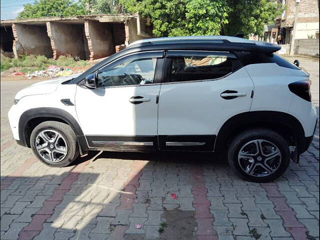 Used Renault Kiger [2022-2023] RXT (O) MT Dual Tone in Mathura