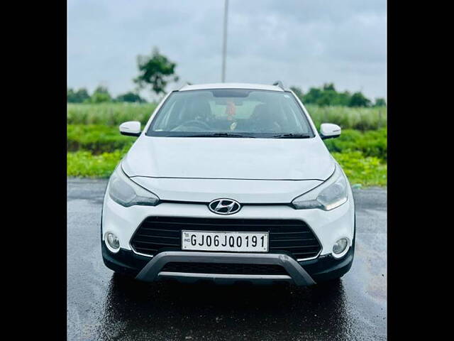 Used 2015 Hyundai i20 Active in Surat