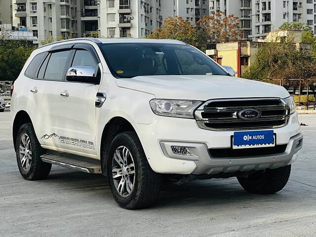 Used Ford Endeavour [2016-2019] Titanium 3.2 4x4 AT in Lucknow