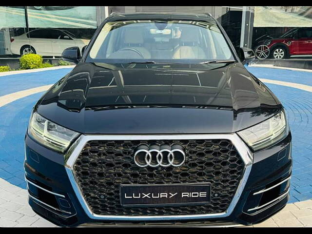 Used 2016 Audi Q7 in Delhi