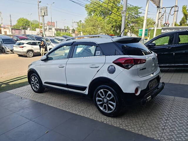 Used Hyundai i20 Active 1.4 S in Lucknow