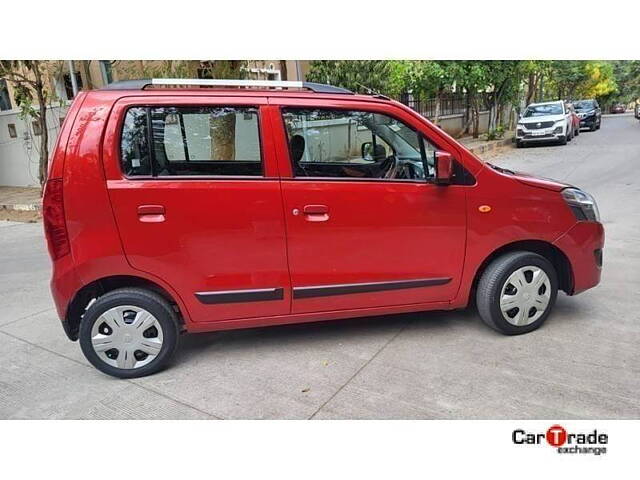 Used Maruti Suzuki Wagon R 1.0 [2014-2019] VXI AMT in Hyderabad