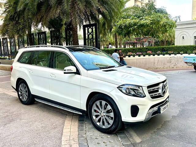 Used Mercedes-Benz GLS [2016-2020] 400 4MATIC in Delhi