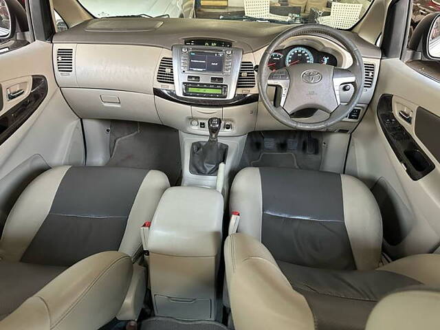 Used Toyota Innova [2013-2014] 2.5 ZX 7 STR BS-IV in Bangalore