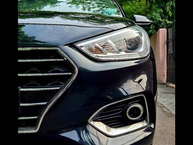 Used Hyundai Verna [2017-2020] SX (O) 1.6 CRDi  AT in Delhi