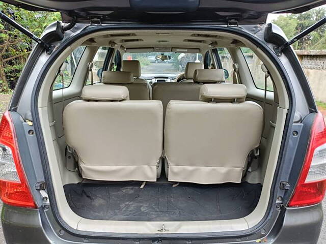 Used Toyota Innova [2013-2014] 2.5 VX 8 STR BS-III in Mumbai