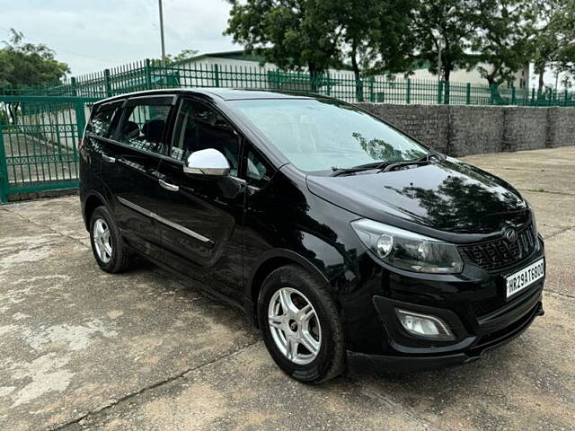 Used Mahindra Marazzo [2018-2020] M8 7 STR in Delhi