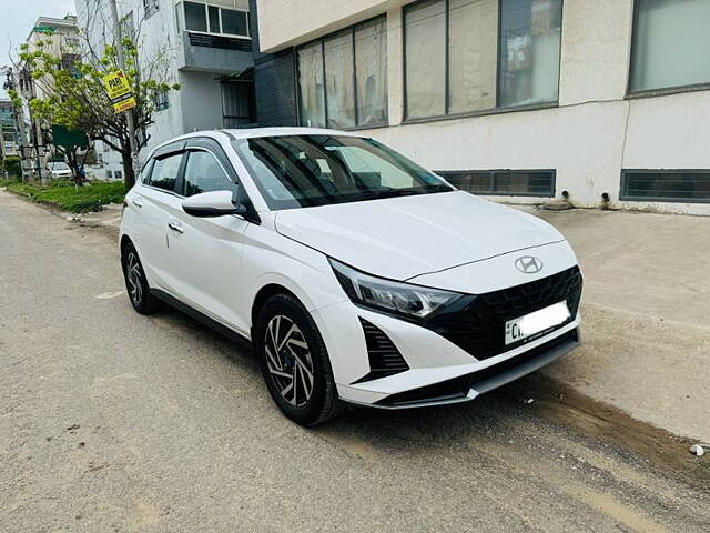 Used Hyundai i20 [2020-2023] Asta (O) 1.2 MT in Mohali