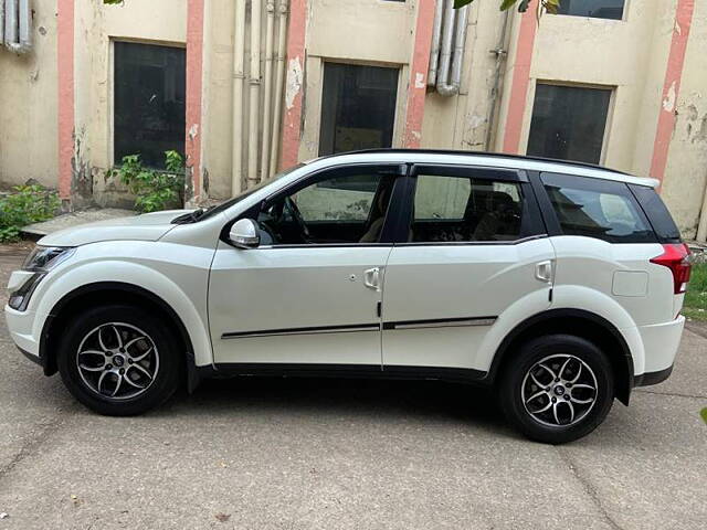 Used Mahindra XUV500 W7 [2018-2020] in Delhi