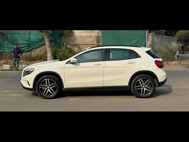 Used Mercedes-Benz GLA [2017-2020] 200 d Sport in Delhi