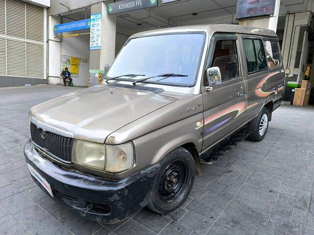 Used Toyota Qualis [2002-2004] FS F2 in Mumbai
