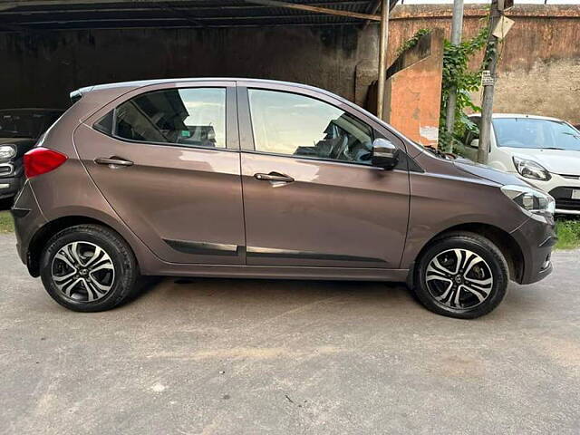 Used Tata Tiago [2016-2020] Revotron XZ in Kolkata