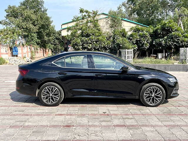 Used Skoda Octavia L&K 2.0 in Delhi