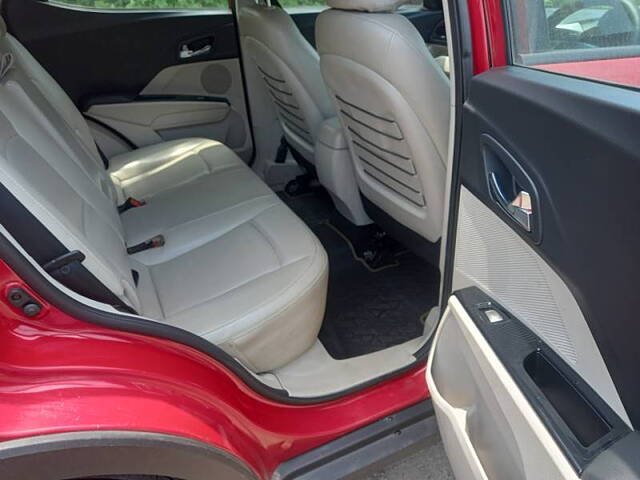 Used Mahindra XUV300 [2019-2024] W8 (O) 1.5 Diesel AMT in Navi Mumbai