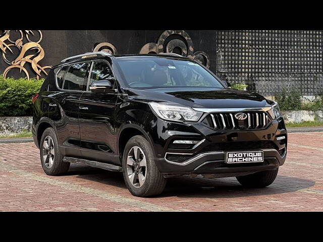 Used Mahindra Alturas G4 4WD AT in Lucknow