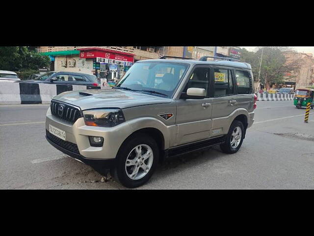 Used Mahindra Scorpio [2014-2017] S10 AT in Delhi