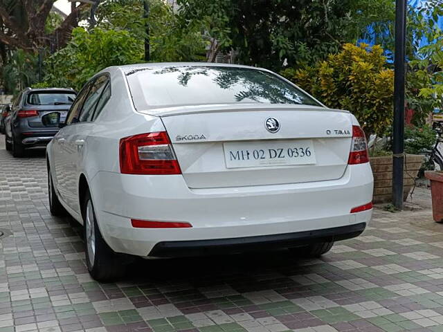 Used Skoda Octavia [2013-2015] Elegance 1.8 TSI AT in Mumbai