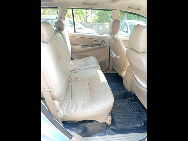 Used Toyota Innova [2005-2009] 2.5 G4 8 STR in Mumbai