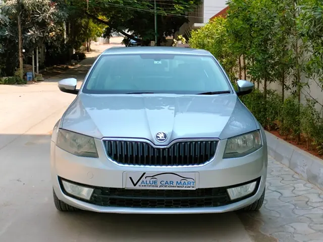 Used 2013 Skoda Octavia in Hyderabad