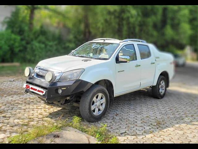 Used Isuzu D-Max V-Cross [2016-2018] 4x4 in Ahmedabad