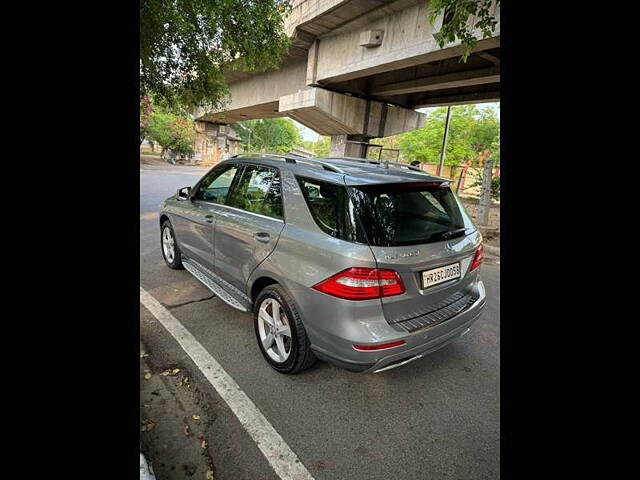 Used Mercedes-Benz M-Class ML 350 CDI in Delhi