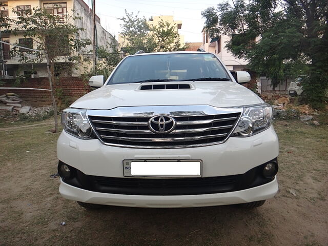 Used 2014 Toyota Fortuner in Agra