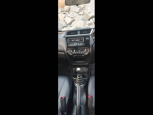Used Honda Brio VX MT in Hyderabad