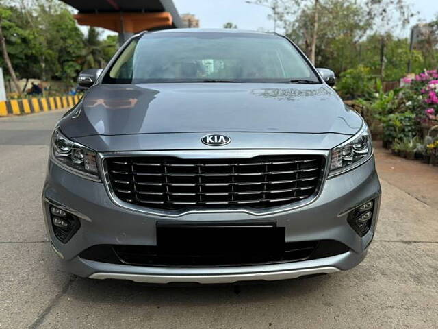 Used 2020 Kia Carnival in Mumbai