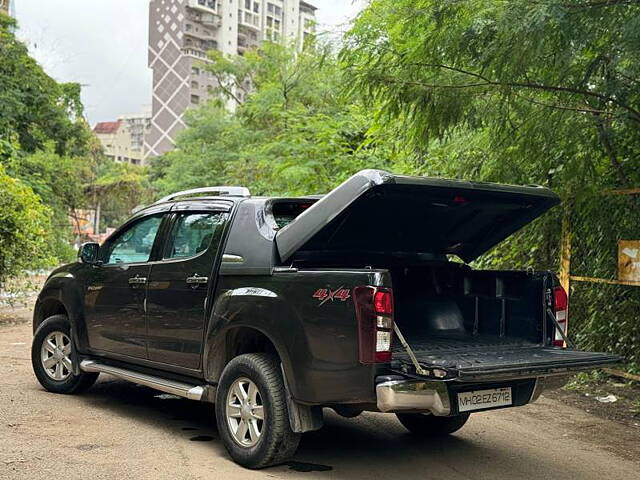 Used Isuzu D-Max V-Cross [2016-2018] 4x4 in Mumbai