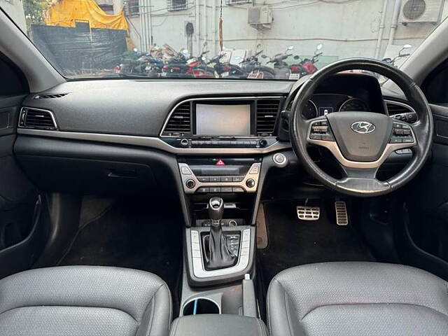 Used Hyundai Elantra SX (O) 2.0 AT in Mumbai