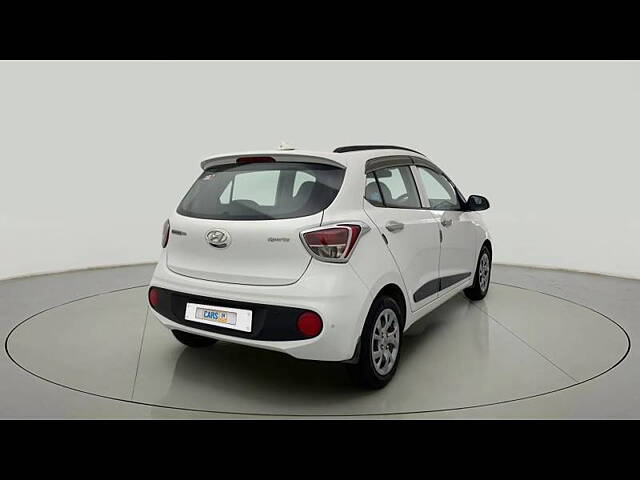 Used Hyundai Grand i10 Sportz 1.2 Kappa VTVT in Ahmedabad