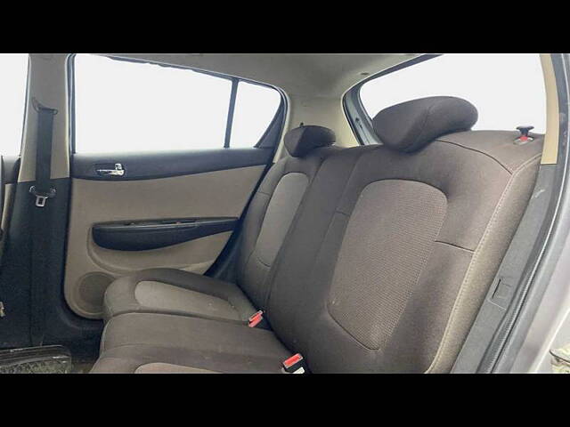 Used Hyundai i20 [2010-2012] Sportz 1.4 CRDI in Hyderabad