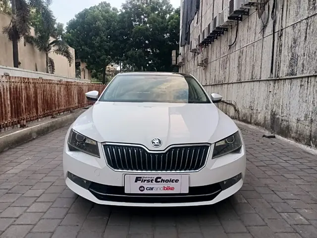 Used 2017 Skoda Superb in Mumbai