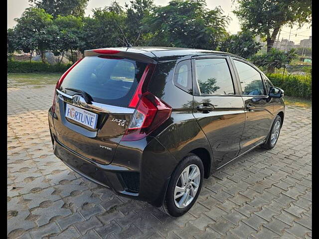 Used Honda Jazz [2015-2018] V AT Petrol in Delhi