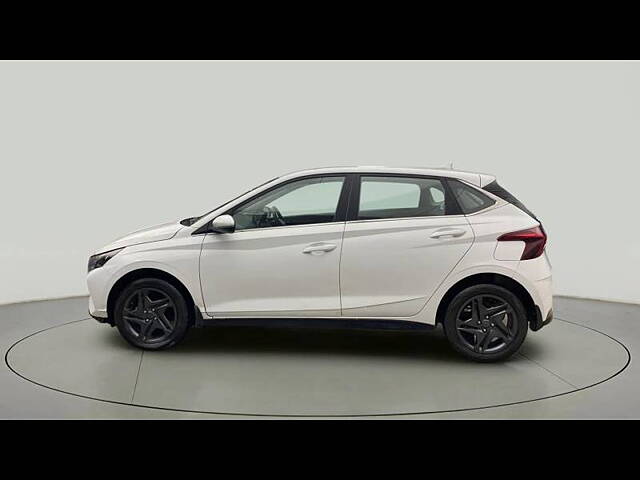 Used Hyundai i20 [2020-2023] Sportz 1.2 MT [2020-2023] in Delhi