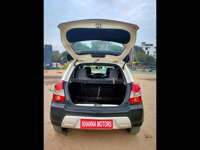 Used Toyota Etios Cross 1.4 GD in Delhi